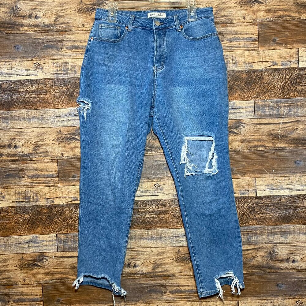 Great Smokey Distressed Jean Size 11